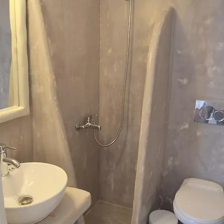 Garyfallos Apartamento Milos Island